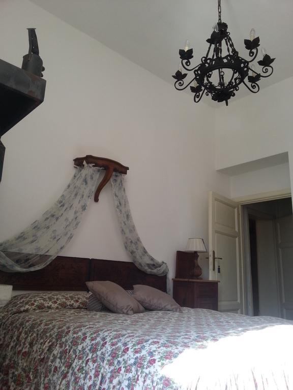 Casa Simonetti Bed and Breakfast Torre del Lago Puccini Rum bild